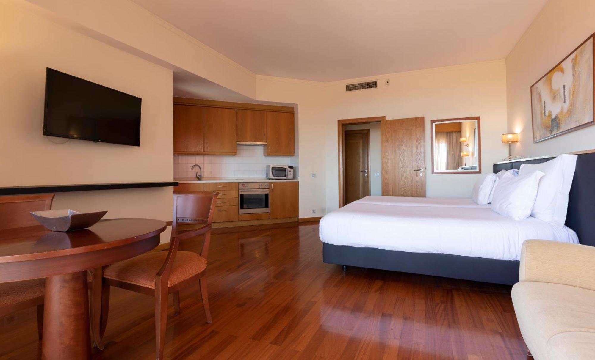 Ms Aparthotel Linda-a-Velha Εξωτερικό φωτογραφία